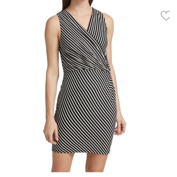 Bailey 44 Dresses & Skirts - Bailey 44 Tiva Striped Sleeveless Dress With Flattering Fit Size L NWT